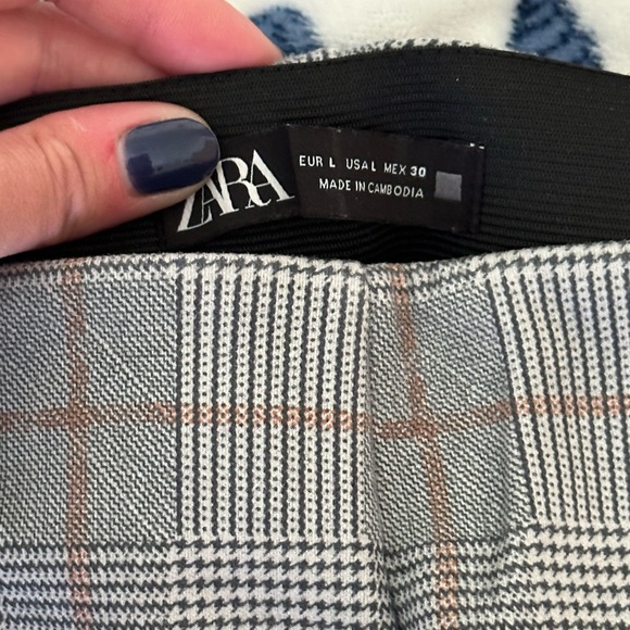 Zara plaid suede leggings - Picture 3 of 3